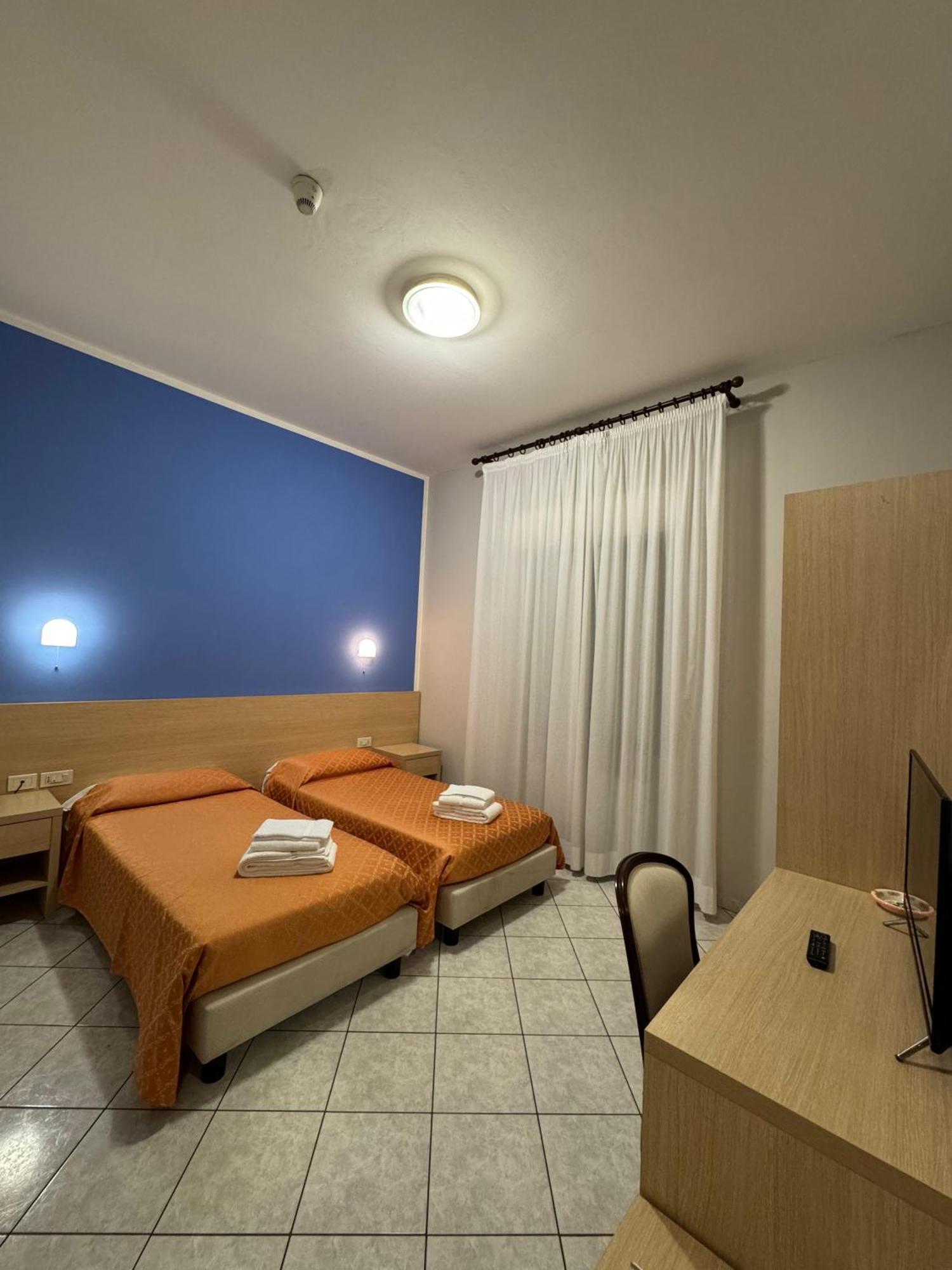 Albergo La Posta Arezzo バディア・アル・ピノ エクステリア 写真