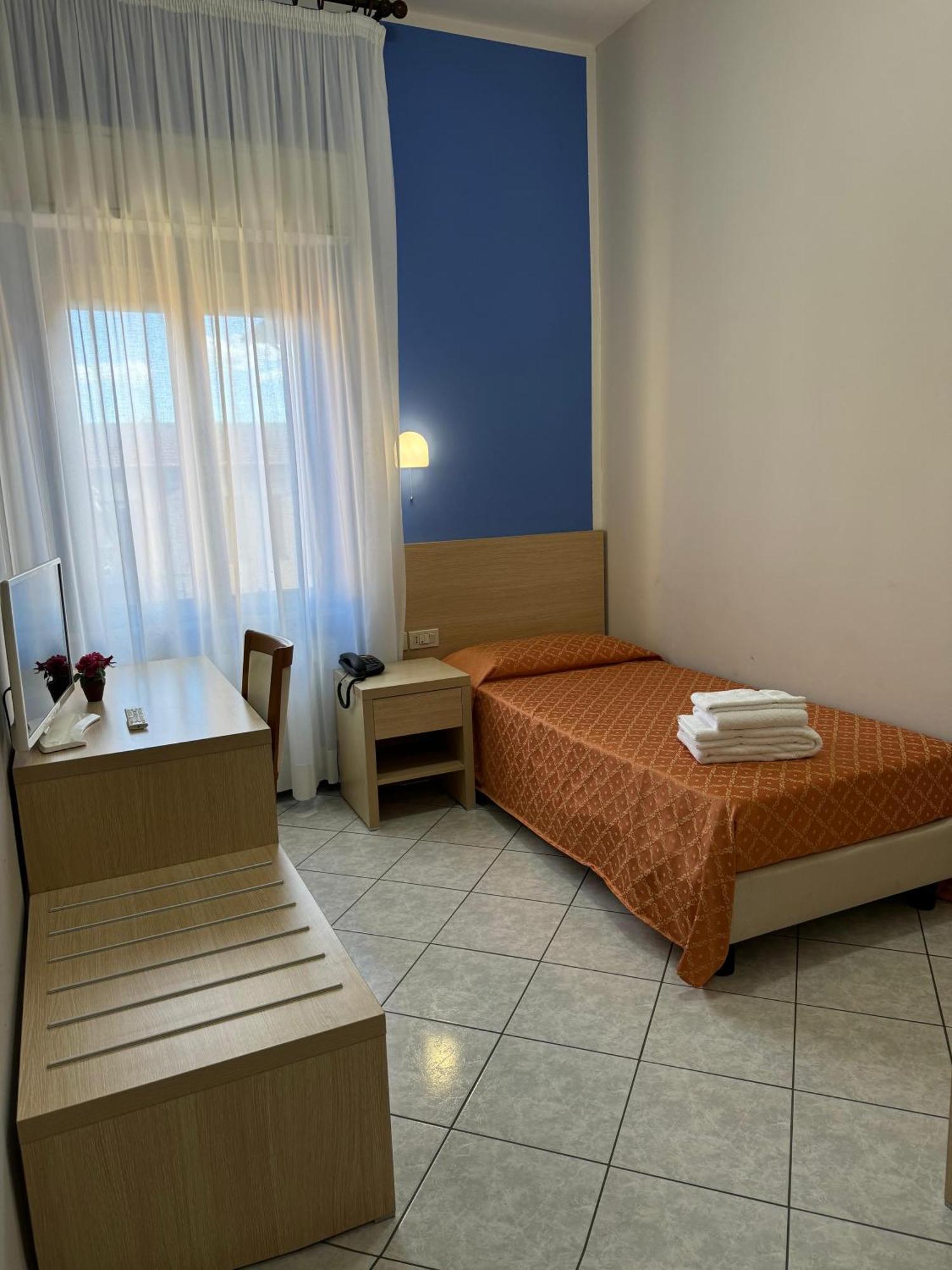 Albergo La Posta Arezzo バディア・アル・ピノ エクステリア 写真