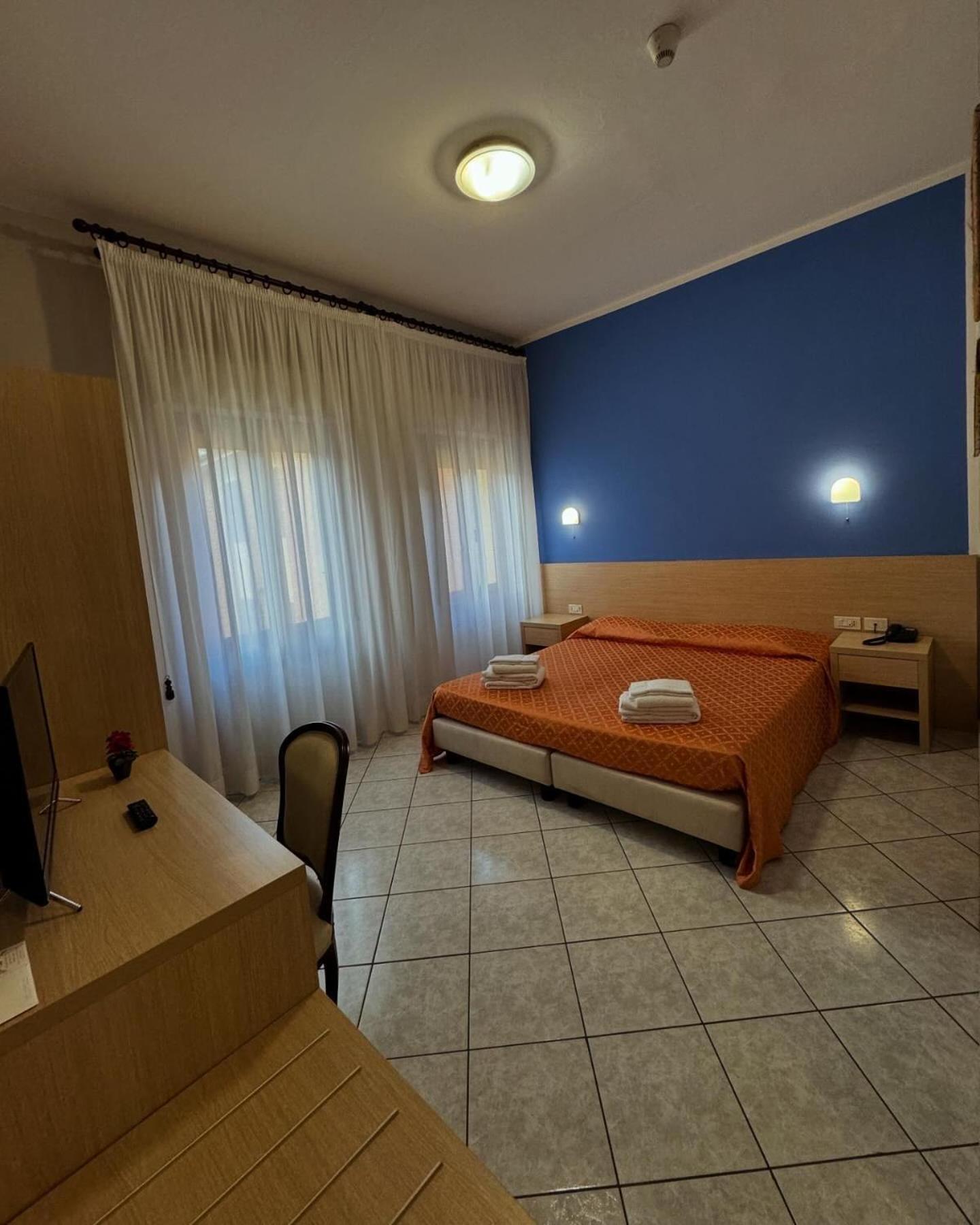 Albergo La Posta Arezzo バディア・アル・ピノ エクステリア 写真