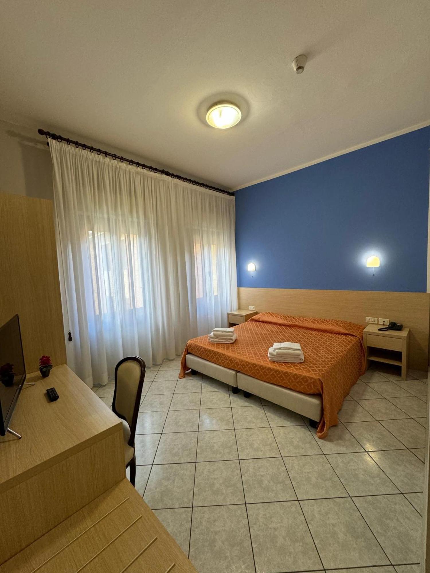 Albergo La Posta Arezzo バディア・アル・ピノ エクステリア 写真