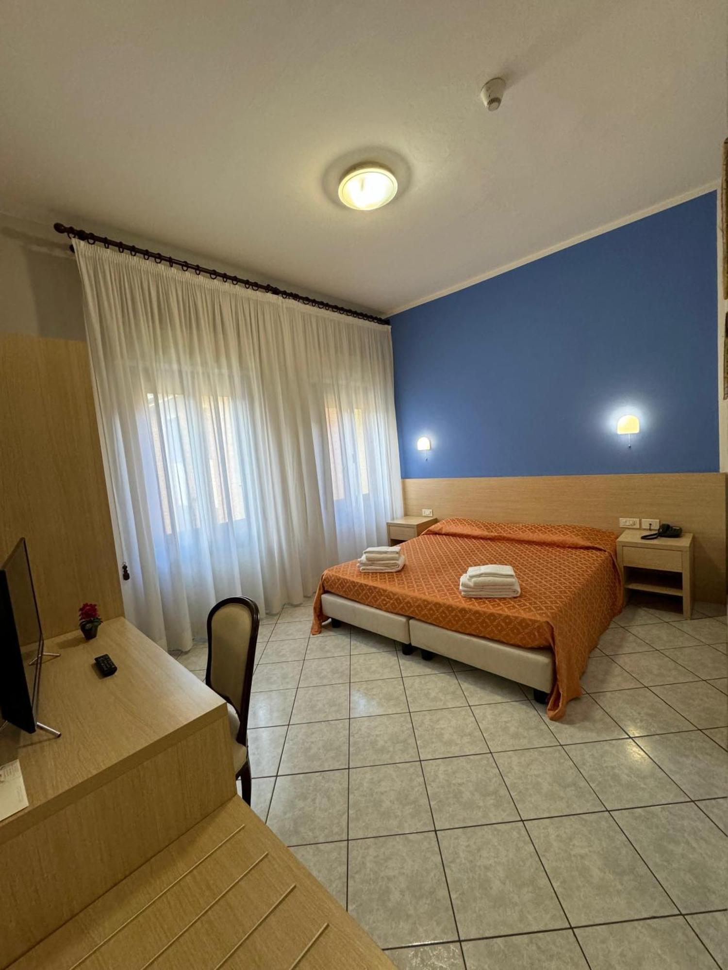 Albergo La Posta Arezzo バディア・アル・ピノ エクステリア 写真