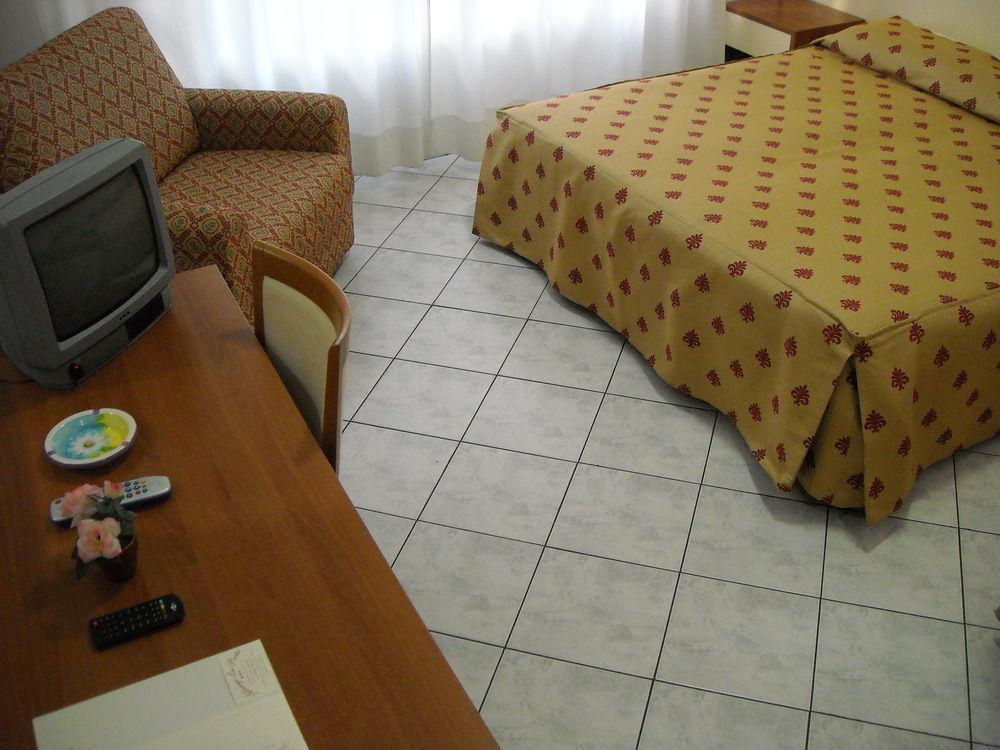 Albergo La Posta Arezzo バディア・アル・ピノ エクステリア 写真