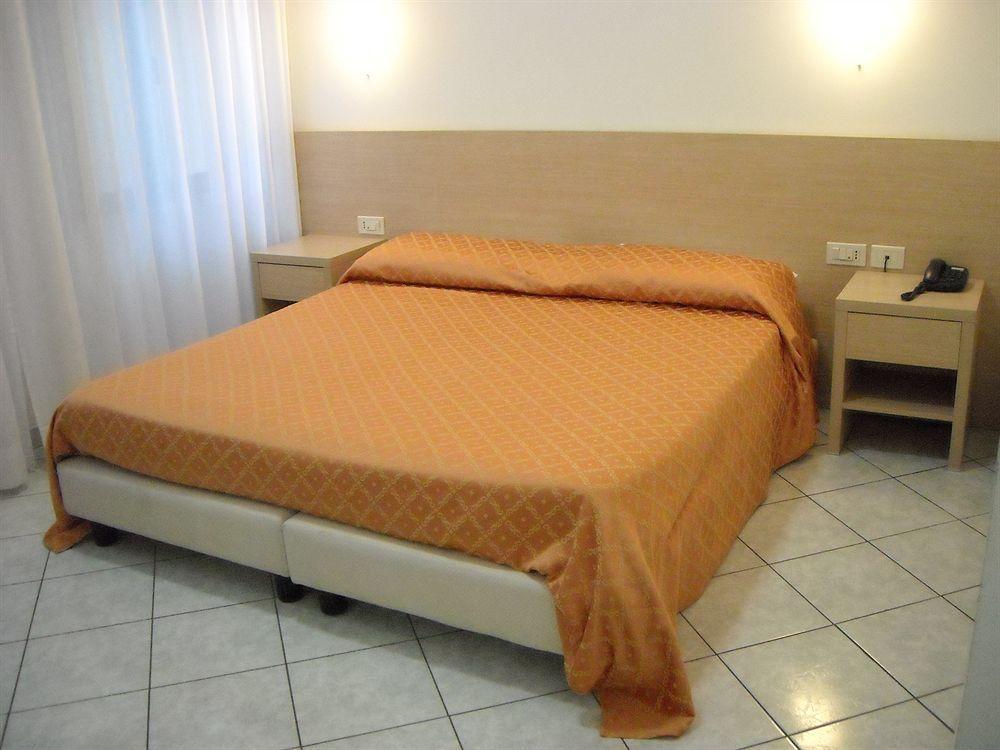 Albergo La Posta Arezzo バディア・アル・ピノ エクステリア 写真