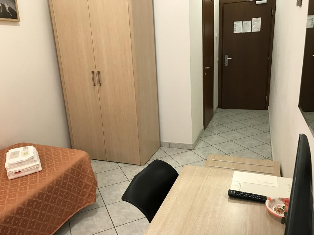 Albergo La Posta Arezzo バディア・アル・ピノ エクステリア 写真