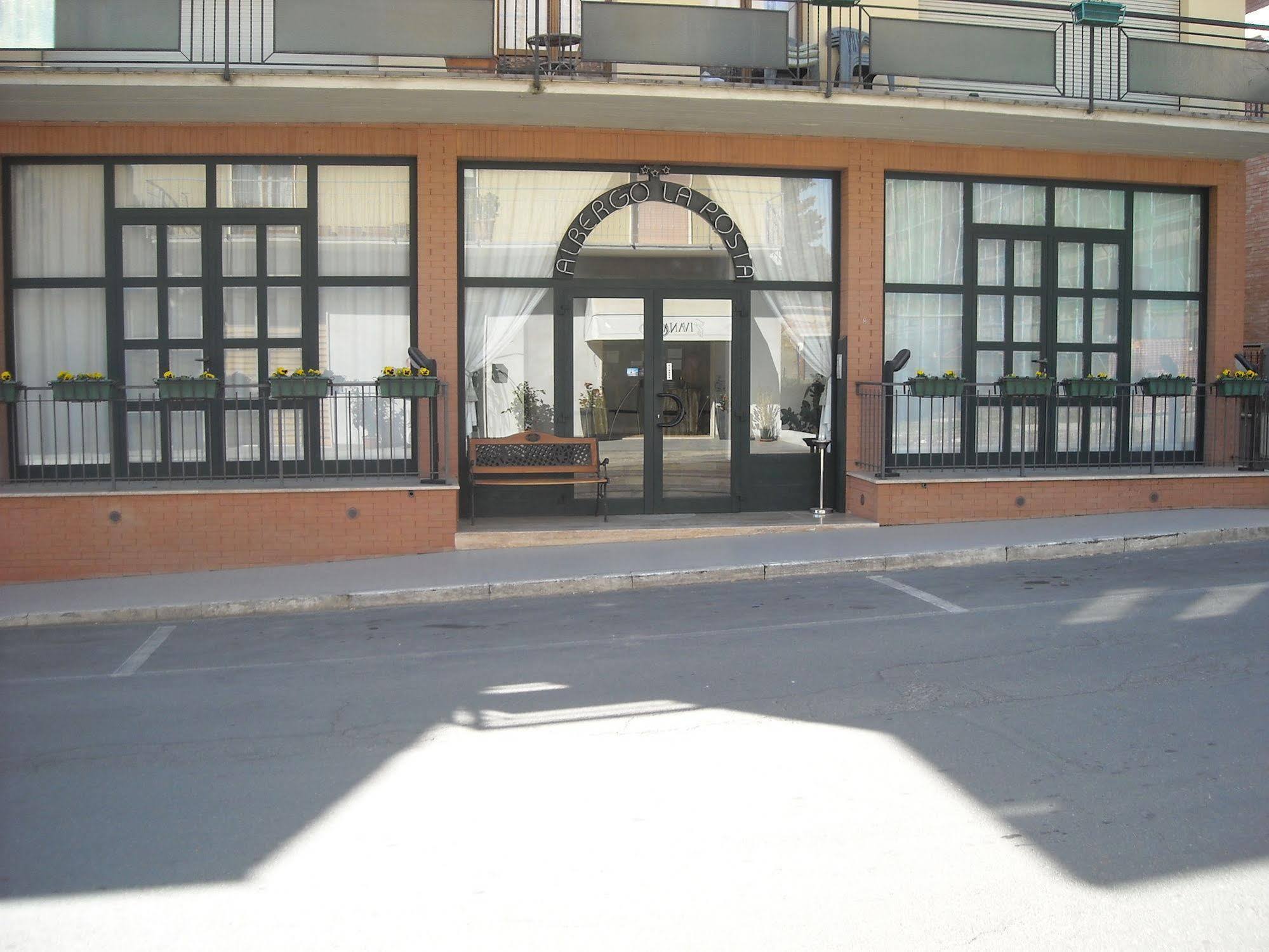 Albergo La Posta Arezzo バディア・アル・ピノ エクステリア 写真