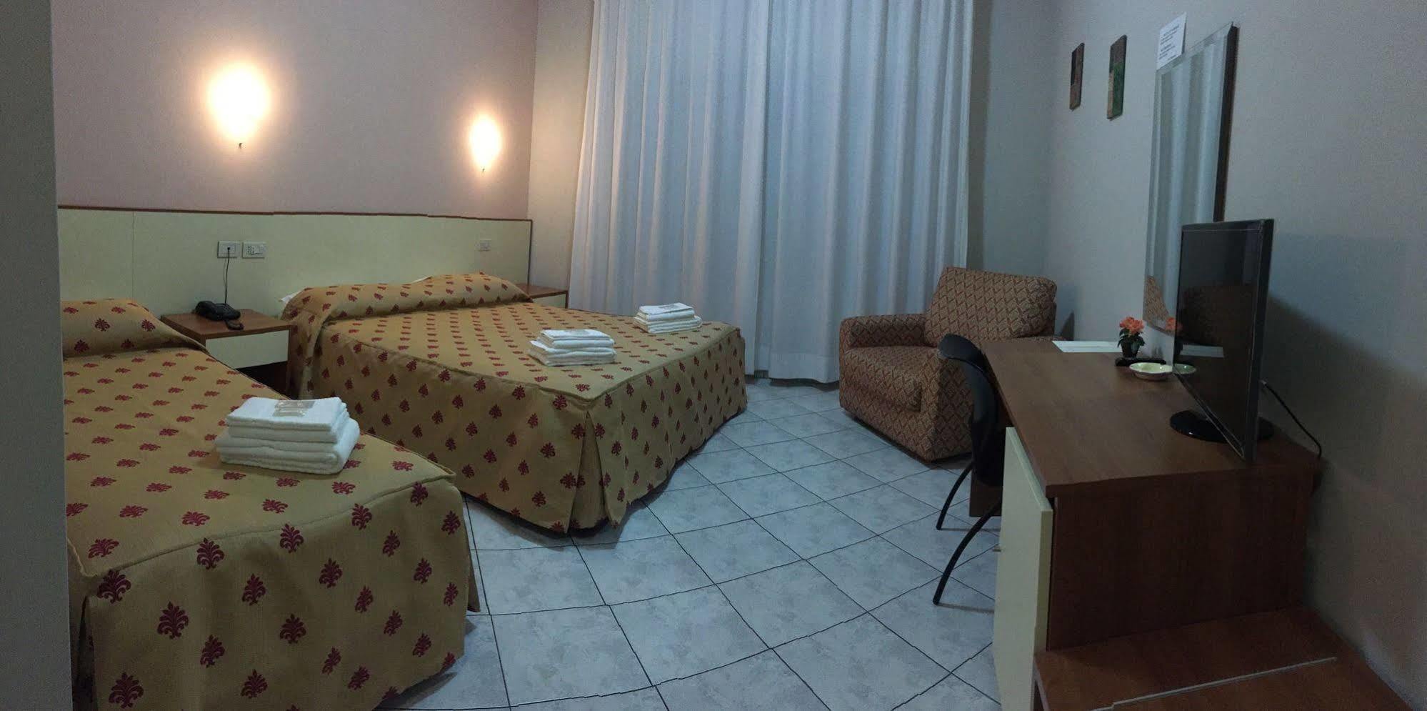 Albergo La Posta Arezzo バディア・アル・ピノ エクステリア 写真